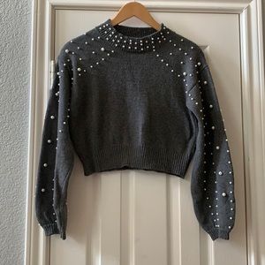 Boutique Pearl Cropped Sweater